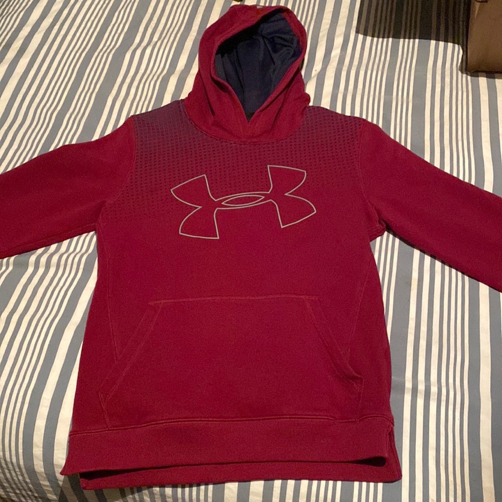 Maroon under armor sweatshirt/hoodie